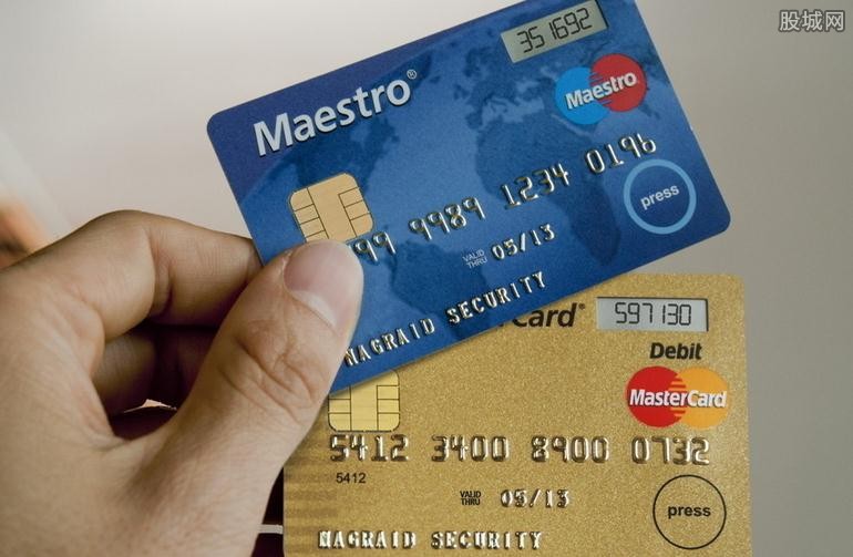 信用卡,最低还款额 信用卡最低还款与分期还款谁划算